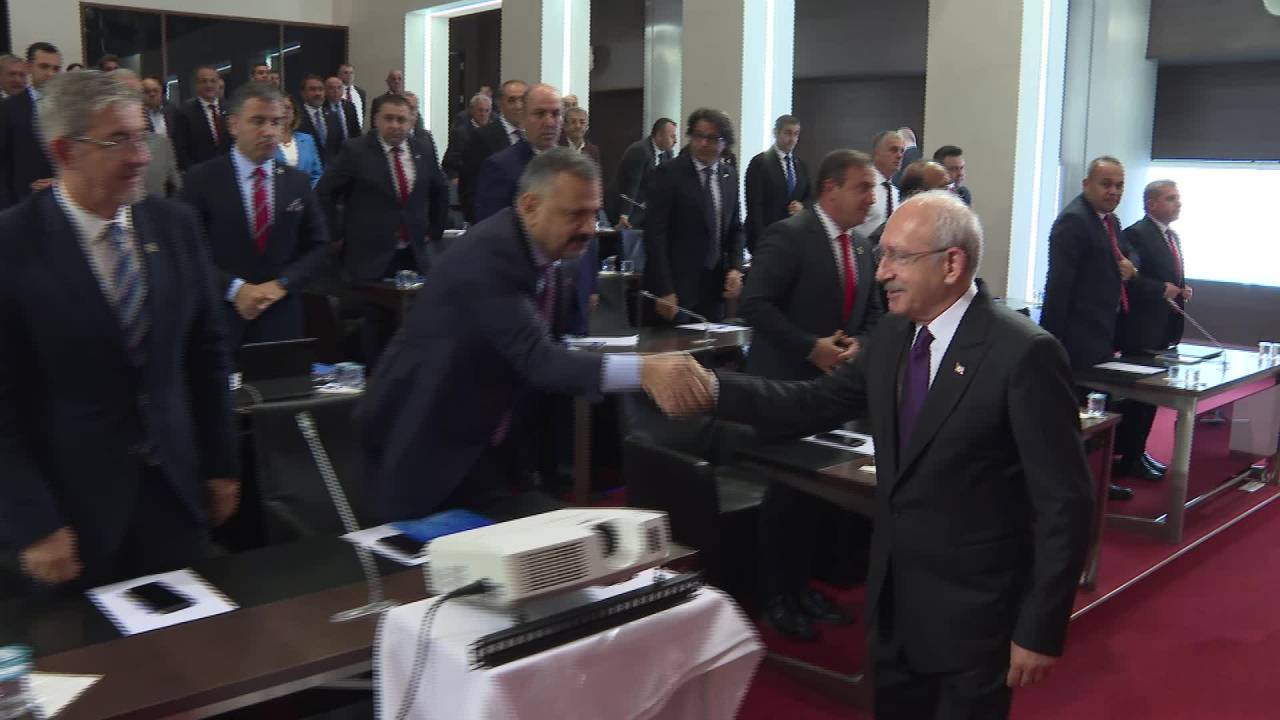 Kılıçdaroğlu, Chp İl Başkanları İle Toplantı Yaptı