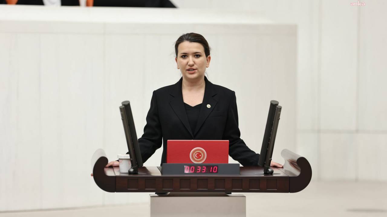 Chp’li Gökçen: “sadece 3 Günde 10 Kadın Cinayeti, 1 Şüpheli Kadın Ölümü Gerçekleşti. Öfkeliyiz”