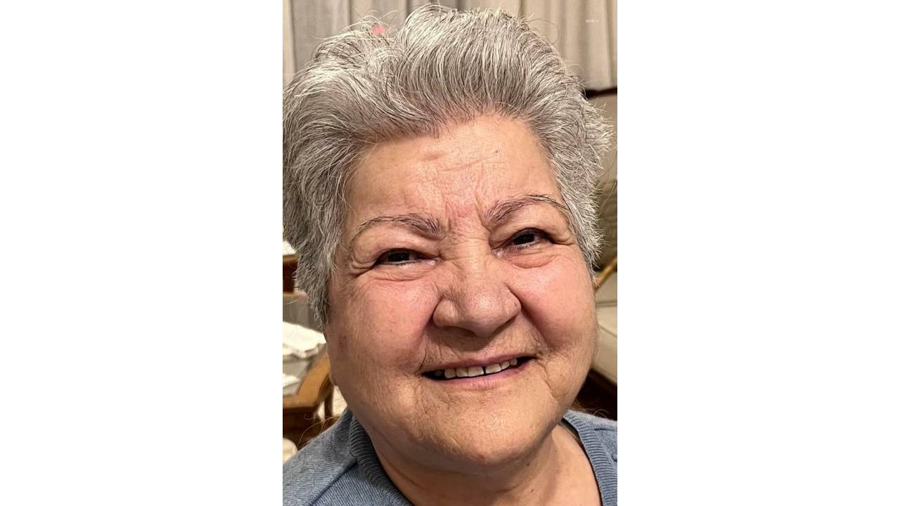 Chp İzmir Milletvekili Tuncay Özkan’ın Annesi Sulhiye Özkan Yaşamını Yitirdi