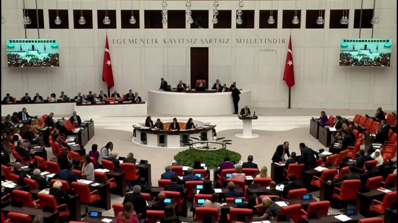 Aliöztunç: “vatandaşa Gelince Vergide Bindirim, Beşliçeteye Gelince Vergide İndirim Yapıyorsunuz”