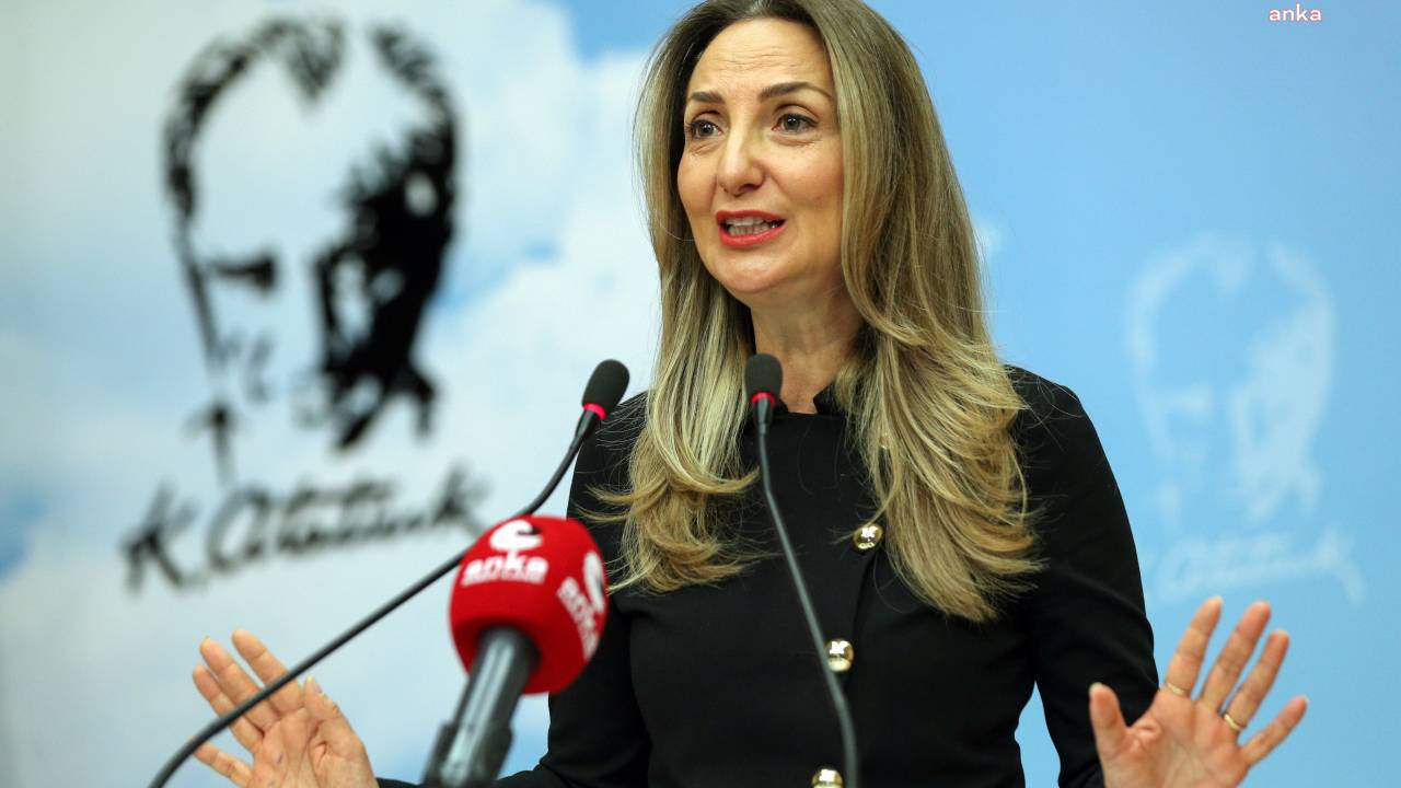 Chp Lideri Kılıçdaroğlu, 81 İl Kadın Kolları Başkanı İle Bir Araya Gelecek