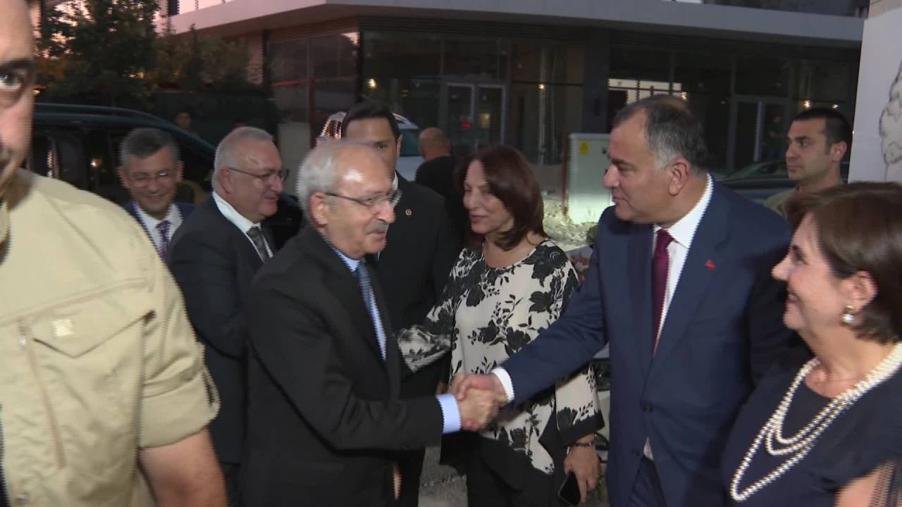 Kılıçdaroğlu, Hayatını Kaybeden Gazeteciismet Demirdöğen’in Oğlu Taylan Demirdöğen’in Nikah Törenine Katıldı