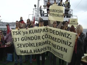 DENİZDE "SESSİZ ÇIĞLIK" EYLEMİ