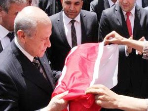 BAHÇELİ: ERDOĞAN'IN AKLANMASI GEREK