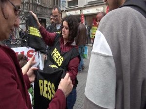 GAZETECİLERE BİR MAYIS ÖNLÜĞÜ