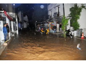 FLAŞ: BODRUM SULAR ALTINDA