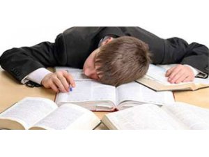 UYKU DÜZENSİZLİĞİNİN SUÇLUSU BULUNDU