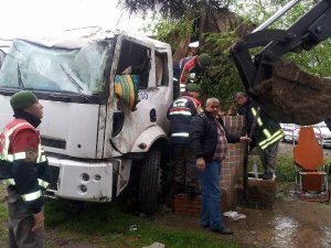 KAZADAN KURTULDU KUYUDAN KURTULAMADI