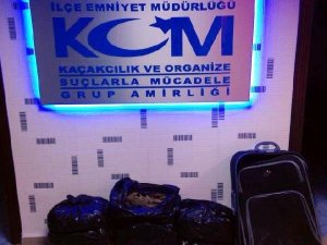 YOLCU OTOBÜSÜNDE ESRAR!