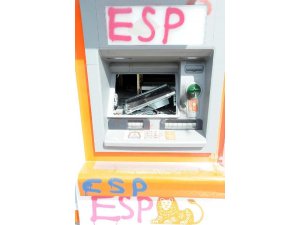 1 MAYIS ÇATIŞMALARININ HASARLARI