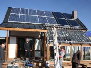 Güneş Evin de, Elektrik, Su Bedava