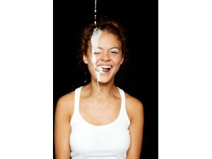 EŞEK SÜTÜ İLE GELEN GÜZELLİK!