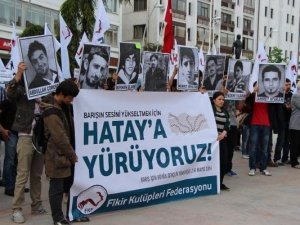 İSTANBUL HATAY'A BARIŞ İÇİN YÜRÜYÜŞE GEÇTİ
