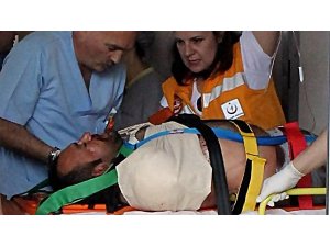 TAŞ MAKİNASINA KAPTIRDIĞI KOLU KOPTU