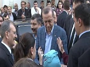 "SEN CUMHURBAŞKANI OLURSAN PARTİ ÇÖKER"