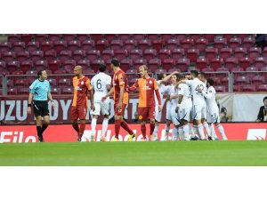 MELO'DAN FENERBAHÇE'LİLERİ KIZDIRACAK TWEET