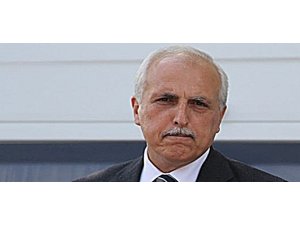 EYVAH: VALİ BAYRAK İNDİRMEYLE İLGİLİ  TWEET ATTI