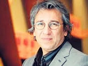 BAŞBAKANDAN DÜNDAR'A SUÇ DUYURUSU