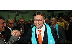 AKP'Lİ ŞEVKİ DEMİRCİ: BABAMI BİLE SATARIM