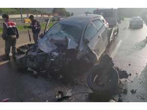 AŞIRI HIZ CAN ALDI! 1 ÖLÜ, 2 YARALI