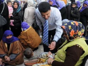 Kadınlar kömür sırasında!