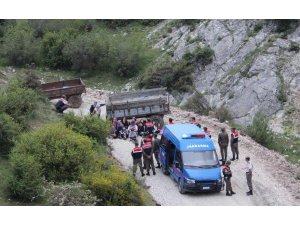PROTESTOCU KÖYLÜ KADINLARA JANDARMA BUNU YAPTI