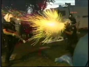 Taksim Gezi Parkı Polis Müdahalesi