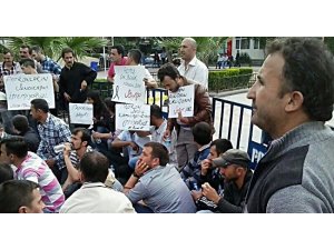 SOMA'DA MADEN İŞÇİLERİ EYLEME BAŞLADI