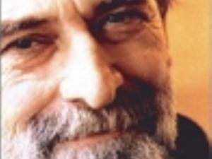 Akil Adam İstifa Etti