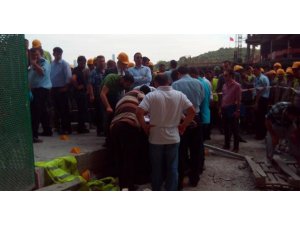 ŞANTİYEDE ÖLÜM! İŞÇİLER AYAKLANDI!