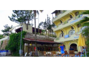 TESETTÜR DUVARI OLAY OLDU