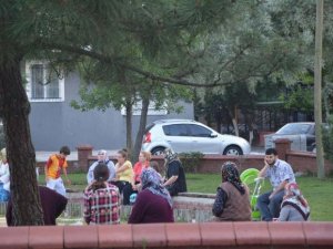 TEKİRDAĞ'DA DEPREM PANİĞİ