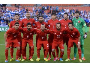 MİLLİ MAÇ'A FUAT AVNİ DAMGASI