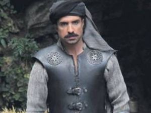 Özcan Deniz Kaza Geçirdi