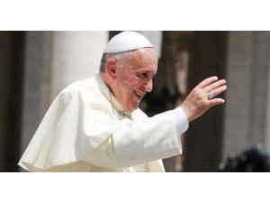 PAPA'DAN İLGİNÇ ÇIKIŞ: KEDİ KÖPEK BESLEYECEĞİNİZE