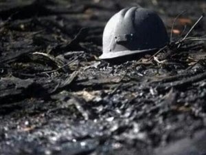 ÜNLÜ KİTABIN GELİRİ SOMA'YA BAĞIŞLANDI