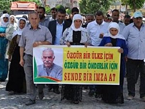 ÖCALAN'A ÖZGÜRLÜK YÜRÜYÜŞÜ VE İMZA KAMPANYASI