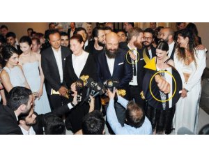 MEHMET GÜNSÜR'DAN ŞAŞIRTAN HAREKET