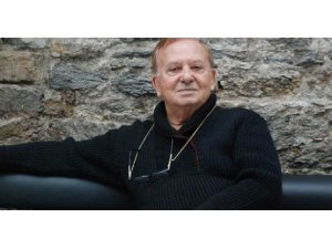 HUYSUZ VİRJİN TÜRKAN SAYLAN'I UNUTMADI