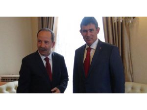 METİN FEYZİOĞLU'NU ÇILDIRTAN SORU!