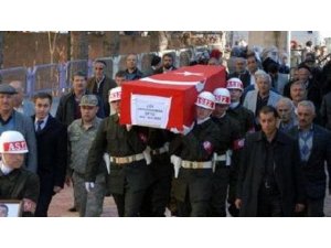 İNTİHAR EDEN ASKERİN AİLESİNE ŞOK İSTEK