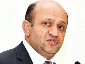 HİSLİ BAKANDAN YENİ HİSLER