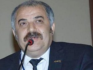 KADIN ÖĞRETMENDEN MÜDÜRE DAYAK SUÇLAMASI