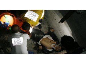 TUVALET ARARKEN ASANSÖR BOŞLUĞUNA DÜŞTÜ