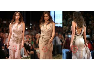 DÜNYACA ÜNLÜ MANKEN YIRTIK ELBİSEYLE PODYUMA ÇIKTI