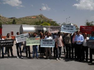 TIRCILAR YOL KAPATTI