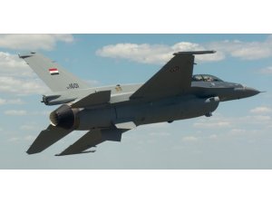 IRAK IŞİD'E BOMBA YAĞDIRDI!