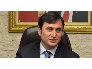 AKP'DE İSTİFA ŞOKU