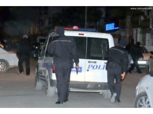 POLİSTEN KAÇARKEN OTOBÜS ALTINDA KALDILAR