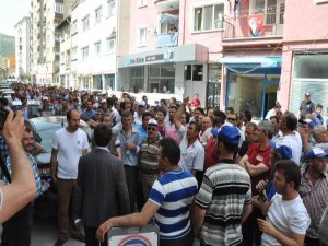 MADEN İŞÇİLERİ YÜRÜYÜŞE GEÇTİ